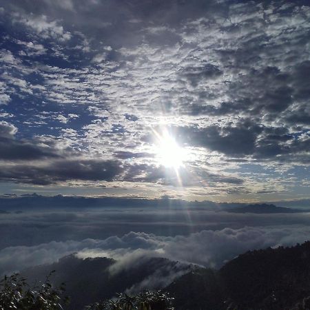 Green View Resort New Tehri エクステリア 写真